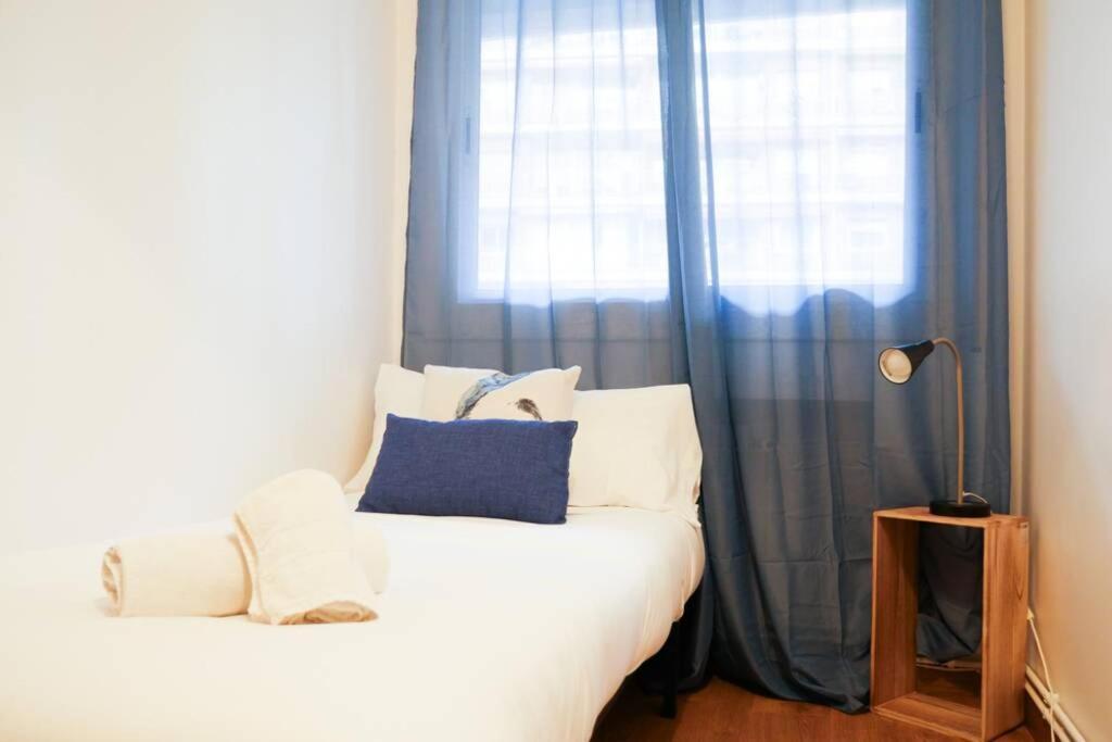 Stay U-Nique Apartments Lluca Barcelona Luaran gambar